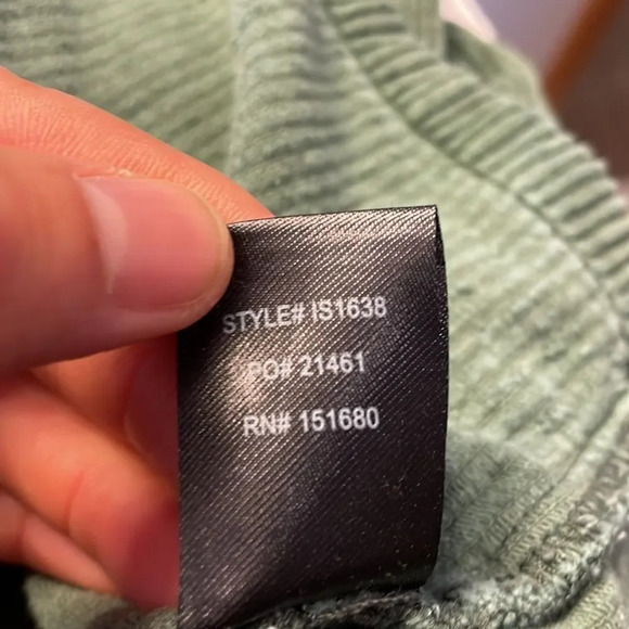 Lulus woman’s corduroy mini green skirt - Picture 12 of 12